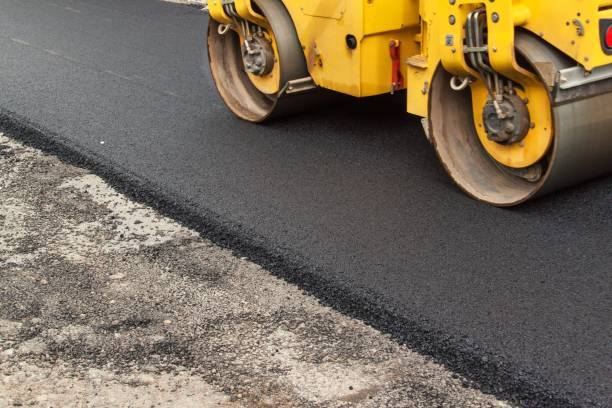 Best Driveway Paving Contractor  in Mineola, TX